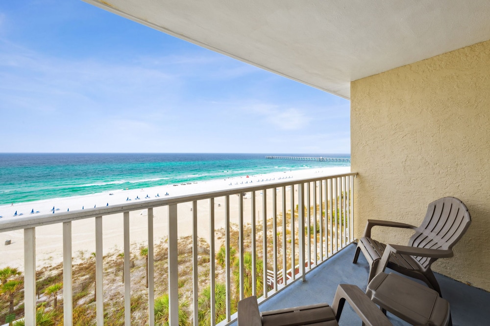 Beach Tower Beachfront Hotel a By The Sea Resort - photo 18