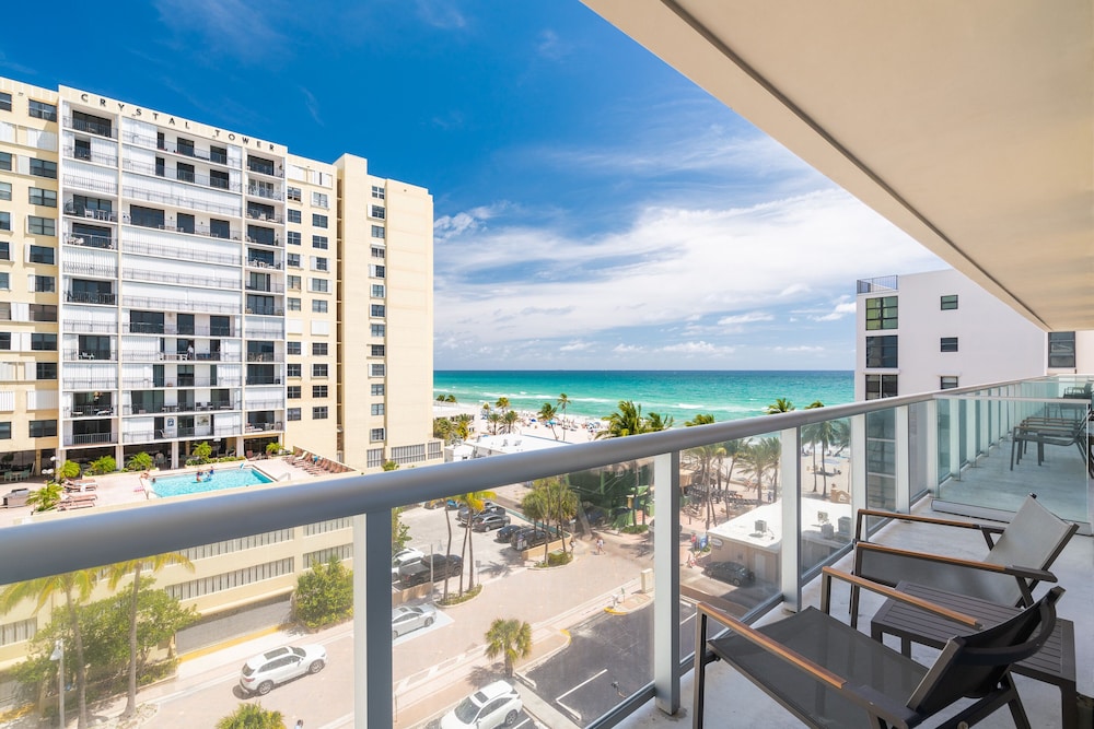 Costa Hollywood Beach Resort - photo 108