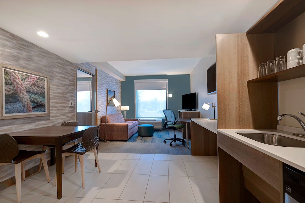 Home2 Suites by Hilton Gulf Breeze Pensacola Area - photo 14