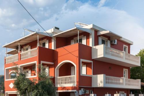 Avyssos Residents — Alimos — photo 2