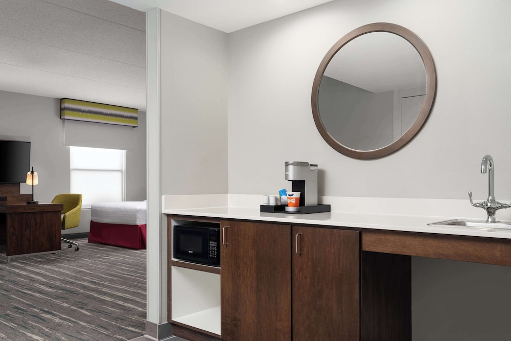 Hampton Inn Spring Lake Fayetteville - photo 24