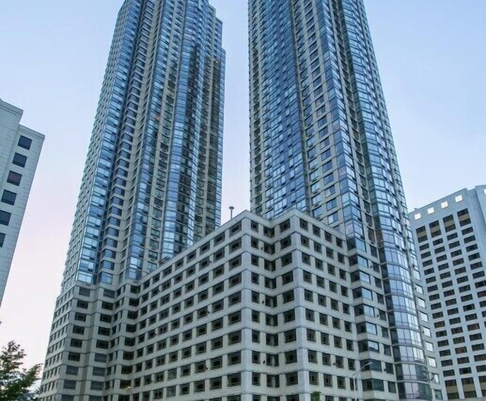 M Suites at Newport - photo 26