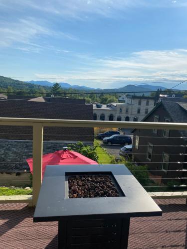 Central Lake Placid Mountain Views — 4-Star Luxury Hotel in Lake Placid, United States