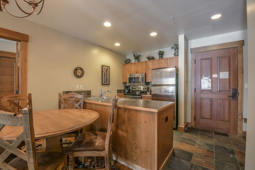 Springs 8822 - photo 18