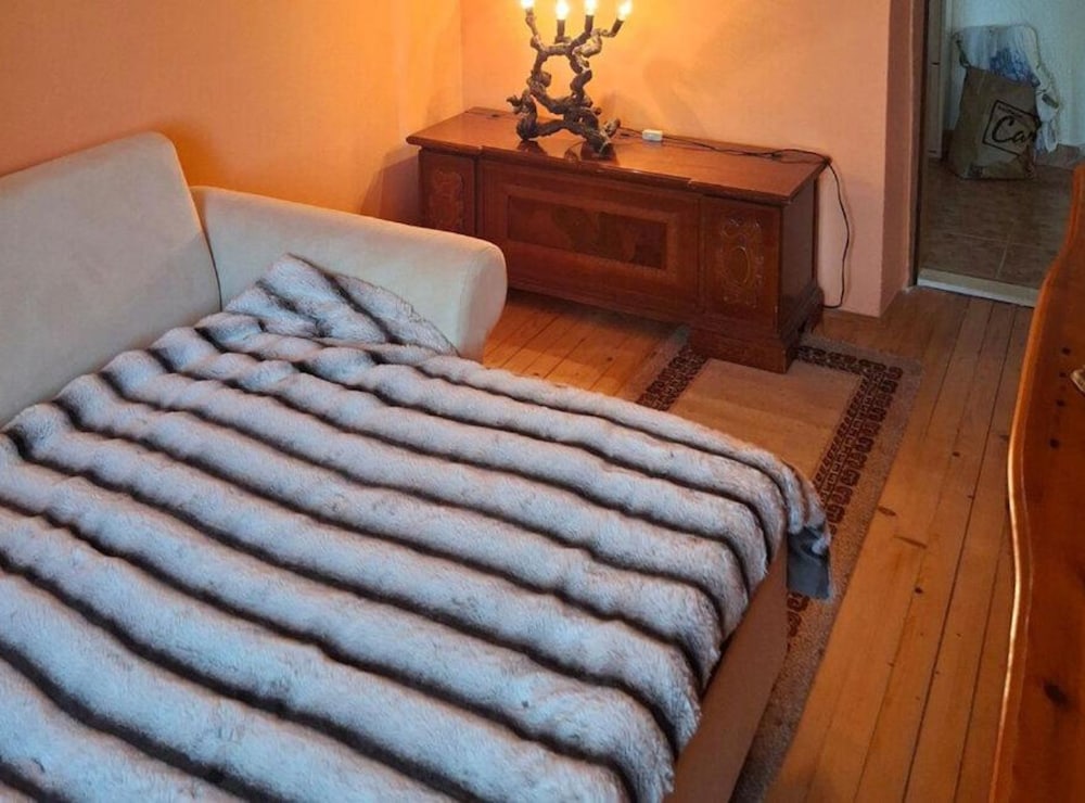 Three Bedroom Holiday Home In Trbounje — Drnis — photo 2