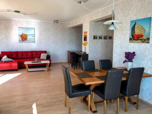 Sunset Dream Apartment with a panoramic seaview — 4-Star Luxury Hotel in Haapsalu, Estonia