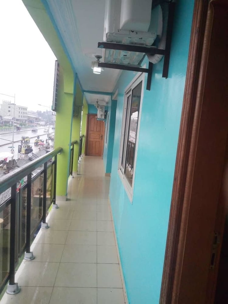 Rovie Hotel in Douala, Cameroon