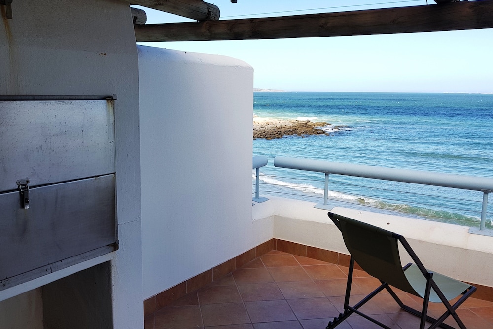 2 On the Beach 1 Self catering in Saldanha, South Africa