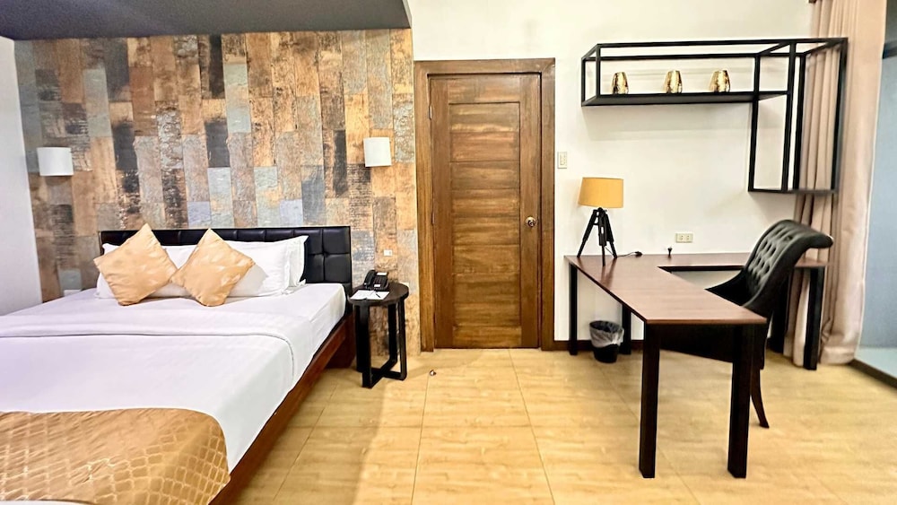 Big Hotel — Cebu City — photo 5