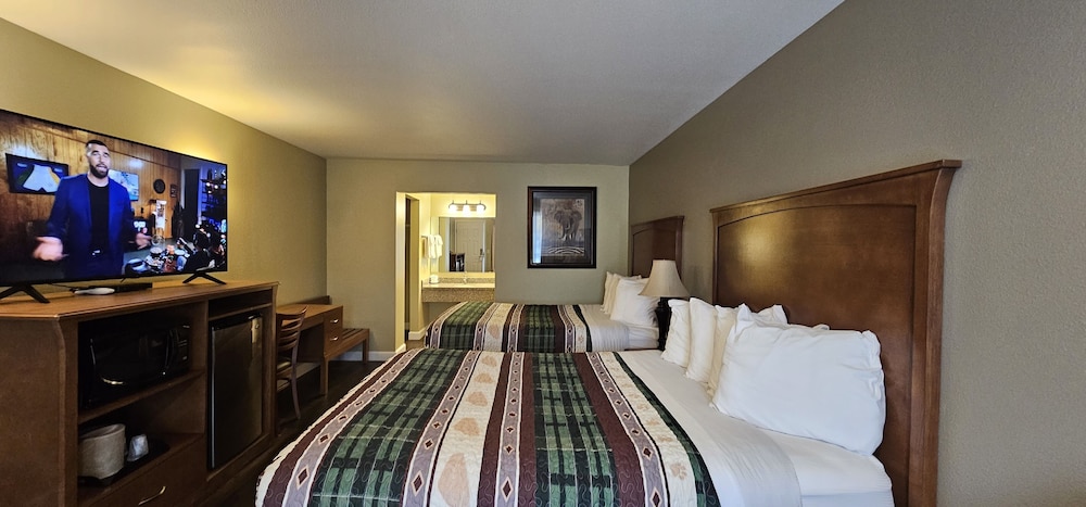 Mill Village Motel - photo 19