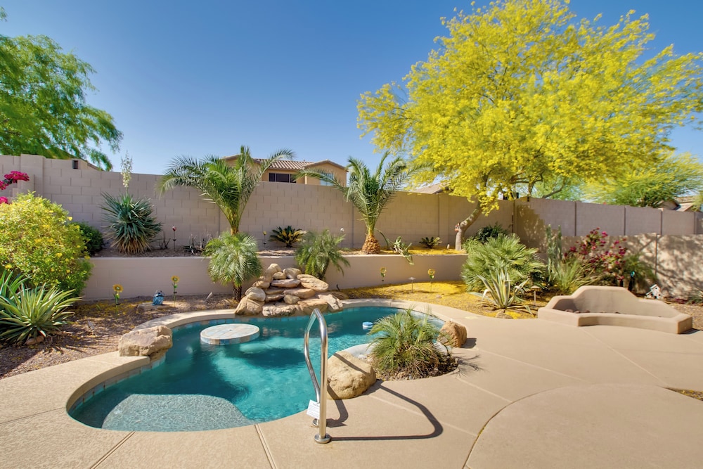 Near Golf Snowbird Arizona Oasis in Goodyear — hotel in Liberty