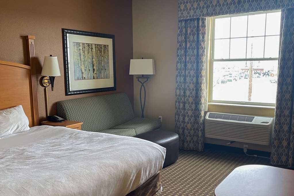 MainStay Suites Williston - photo 12
