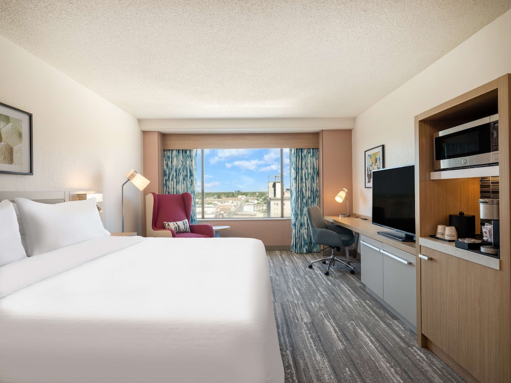 Hilton Garden Inn Toledo Downtown OH - photo 23