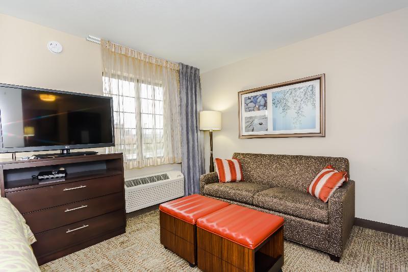 Staybridge Suites Grand Forks by IHG - photo 30