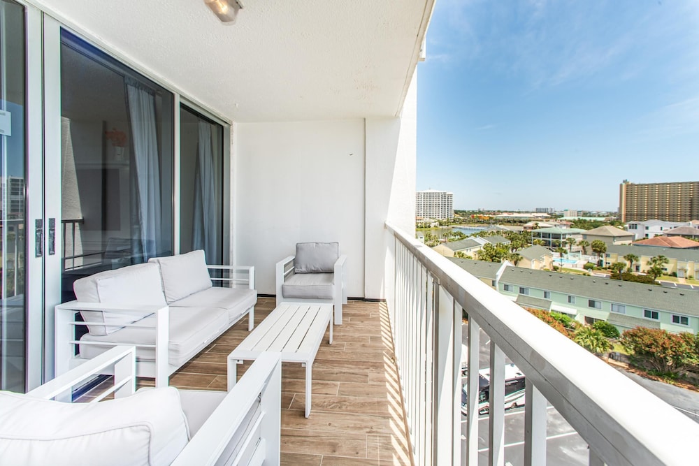 Shoreline Towers 3083 - photo 38