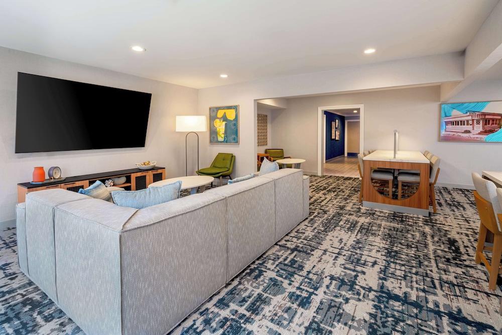 Homewood Suites by Hilton Eatontown - photo 6