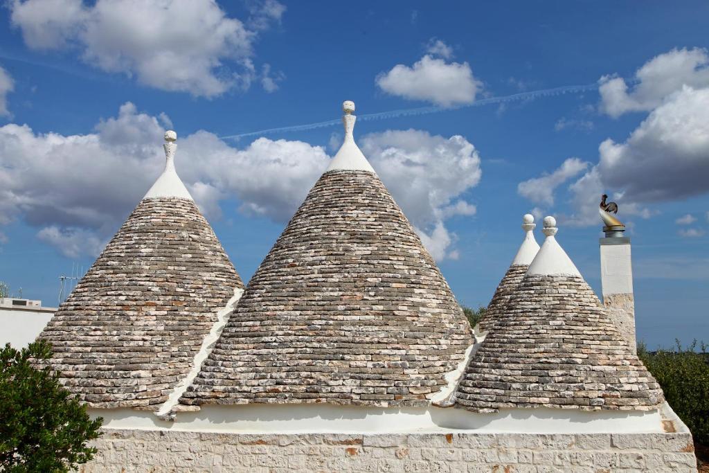 Trulli Foggia Dell’albero in Polignano A Mare, Italy