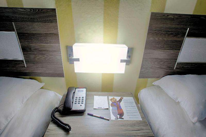 Travelodge by Wyndham Phoenix Downtown - photo 32