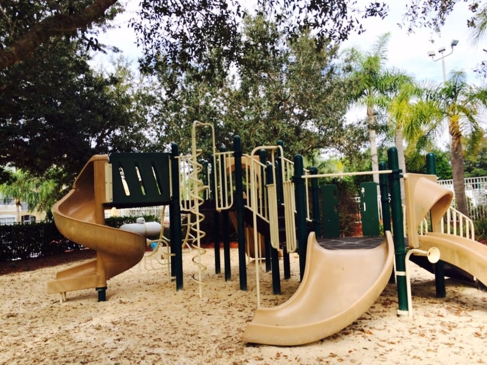 4 Bed in Windsor Palms Resort Steps to Disney - photo 35