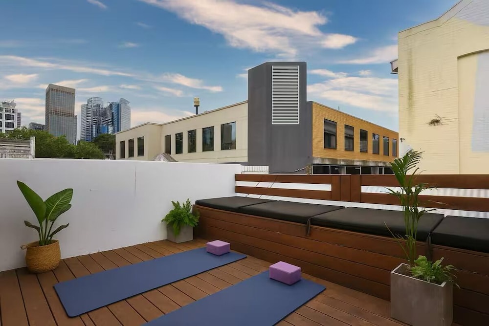 The Flintstones Luxury Stone Stay in Darlinghurst, Australia