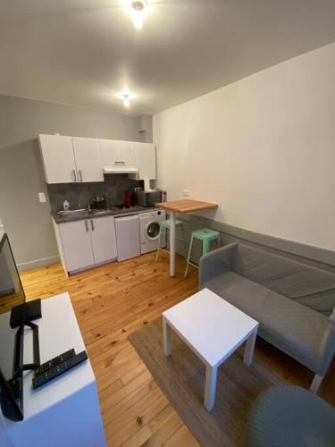 Coeur de Ville T2 Centre Jaude in Clermont-Ferrand, France