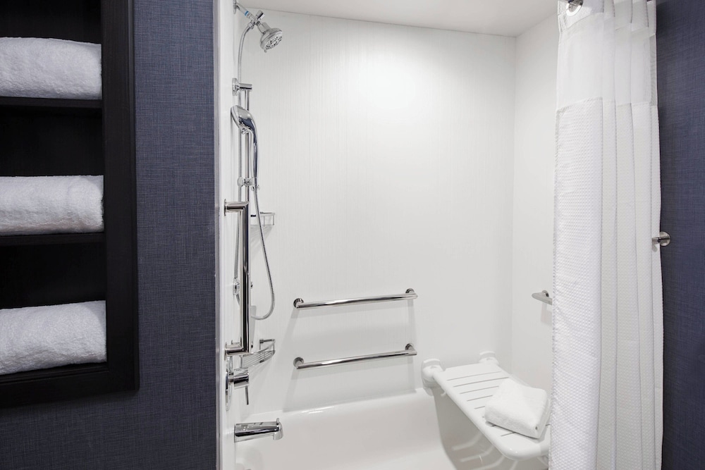Residence Inn by Marriott Knoxville Downtown - photo 13