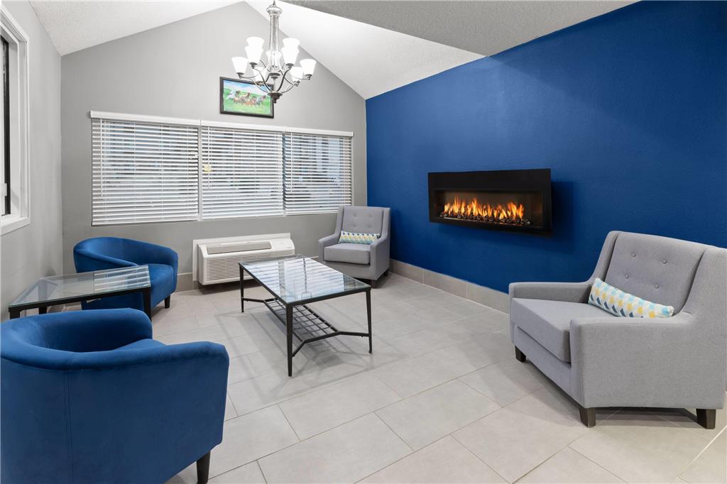 Microtel Inn & Suites by Wyndham Sioux Falls - photo 6