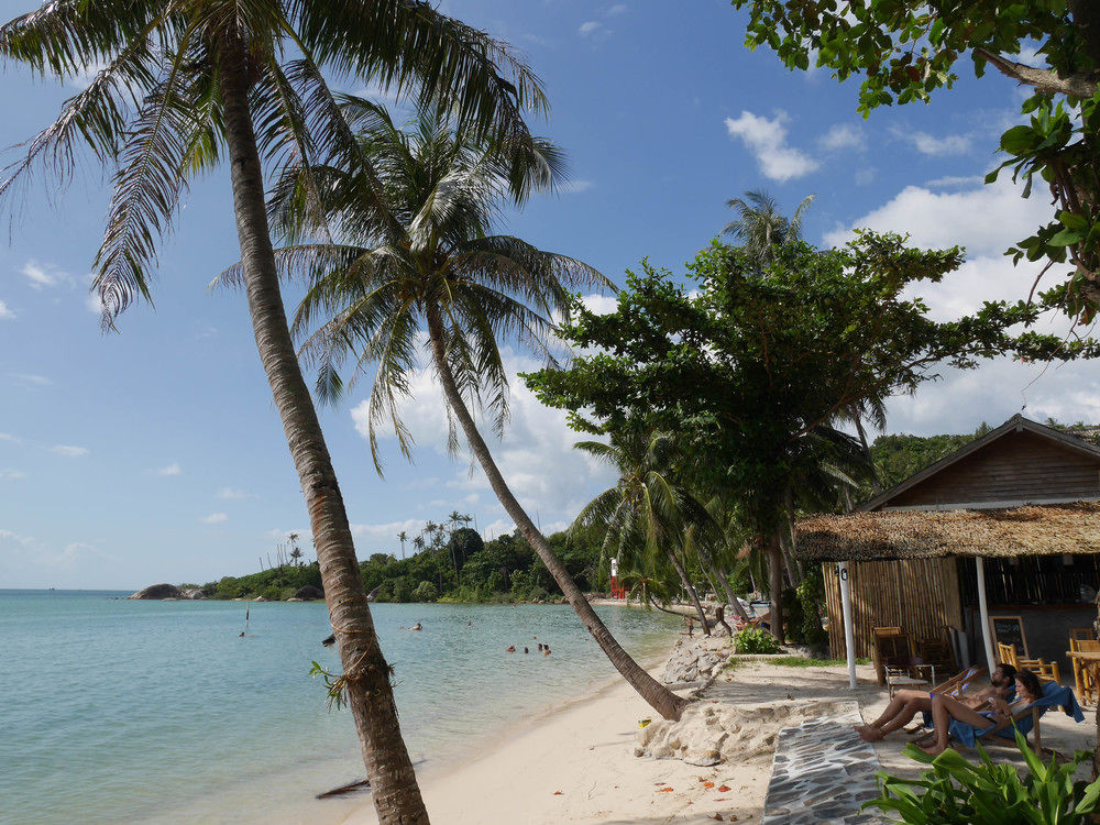 Colorful Hut - carbon neutral hotel in Ko Pha Ngan
