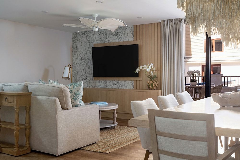 Opal Grand Oceanfront Resort & Spa - photo 53