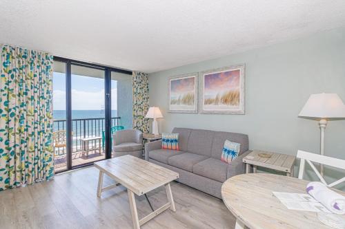 Stunning Oceanfront Condo with Incredible Amenities Beach Colony 903 — 4-Star Luxury Hotel in Myrtle Beach, United States