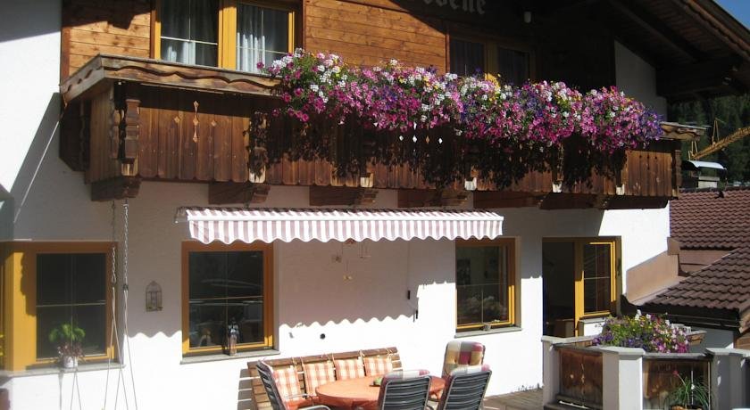 Haus Wildebene — 4-Star Luxury Hotel in St Anton Am Arlberg, Austria