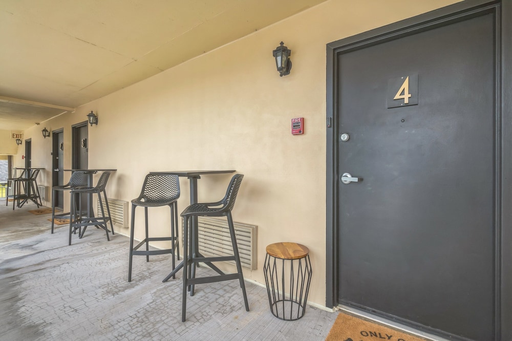 Cape Suites Motel - photo 47