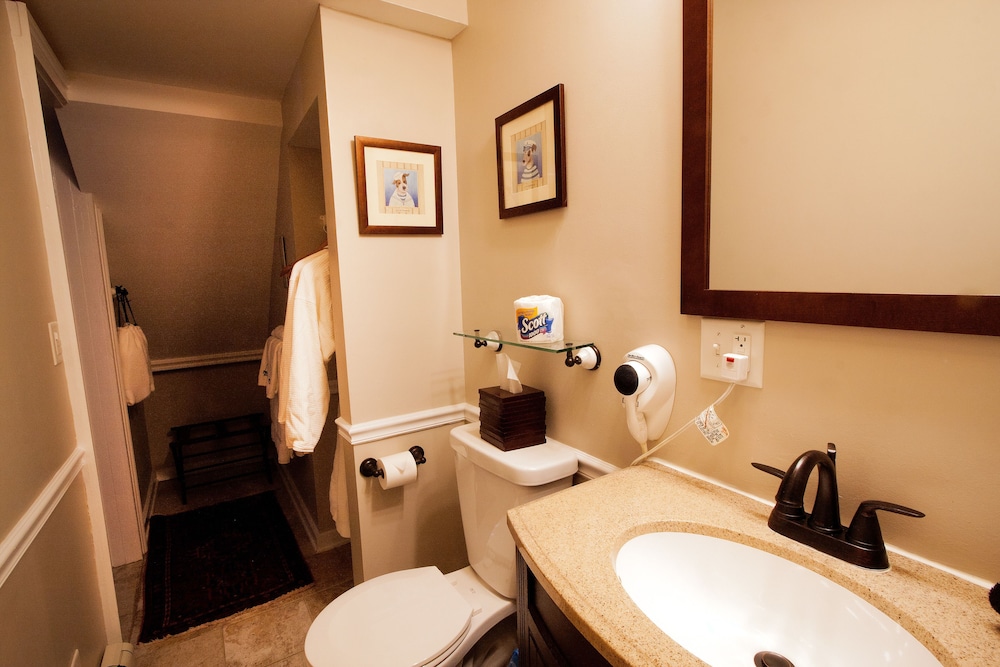 Phineas Swann Inn & Spa - photo 139