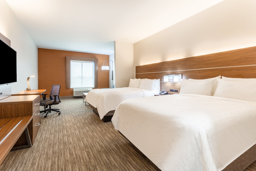 Holiday Inn Express & Suites Kearney by IHG - photo 16