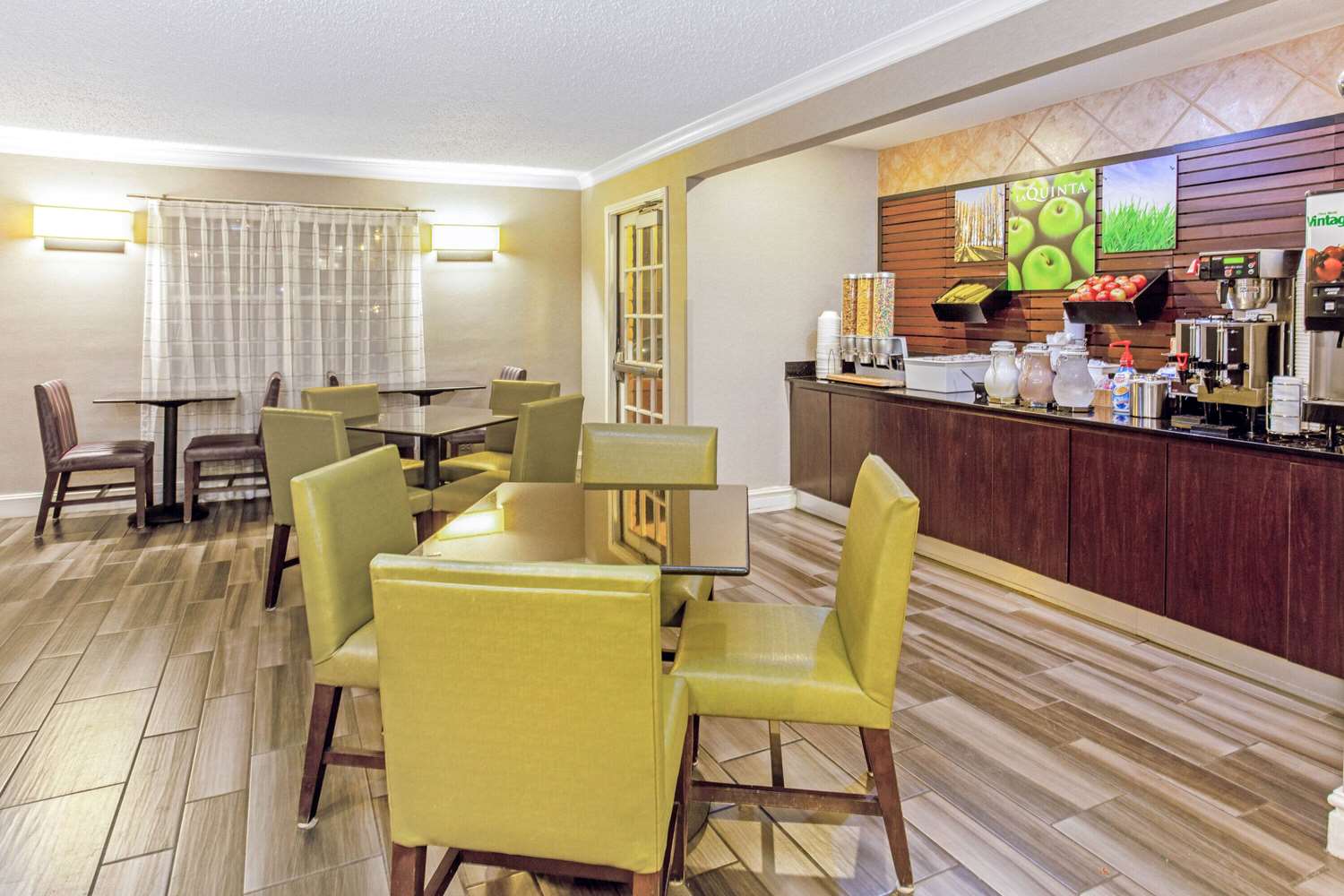 La Quinta Inn Wichita Falls Event Center North - photo 15