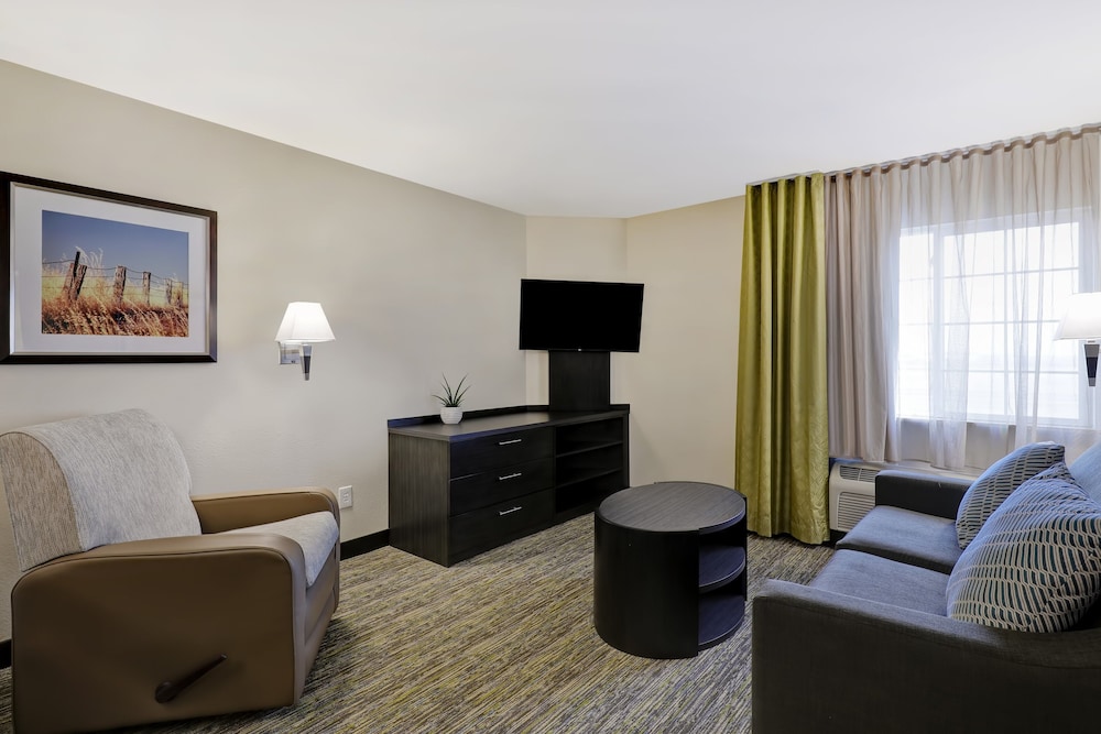 Candlewood Suites Indianapolis South by IHG - photo 22