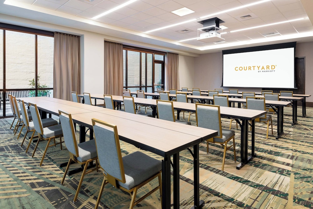 Courtyard by Marriott Atlanta Midtown - photo 49