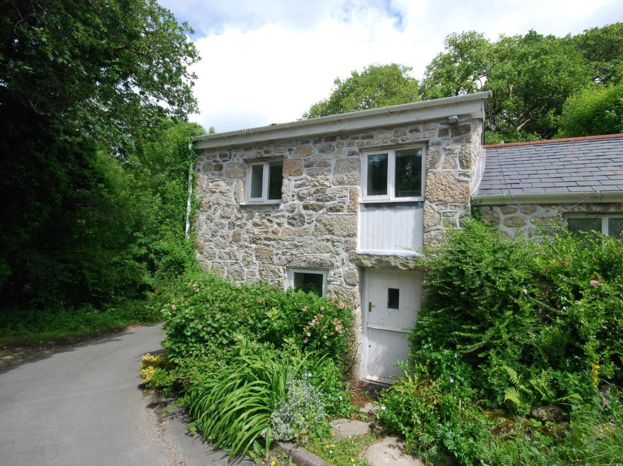 1 bed property in Fowey SYBAR in Par, United Kingdom