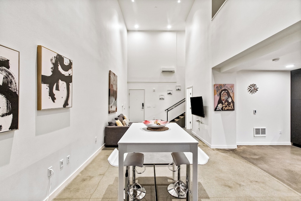 Urban Loft in Redmond Core - photo 8