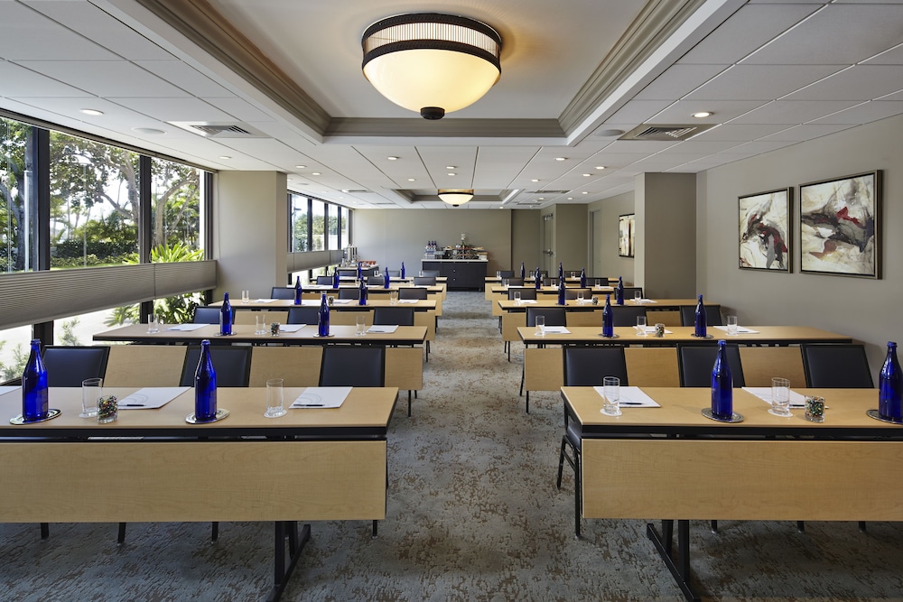 Waterstone Resort & Marina Boca Raton Curio Collection by Hilton - photo 51
