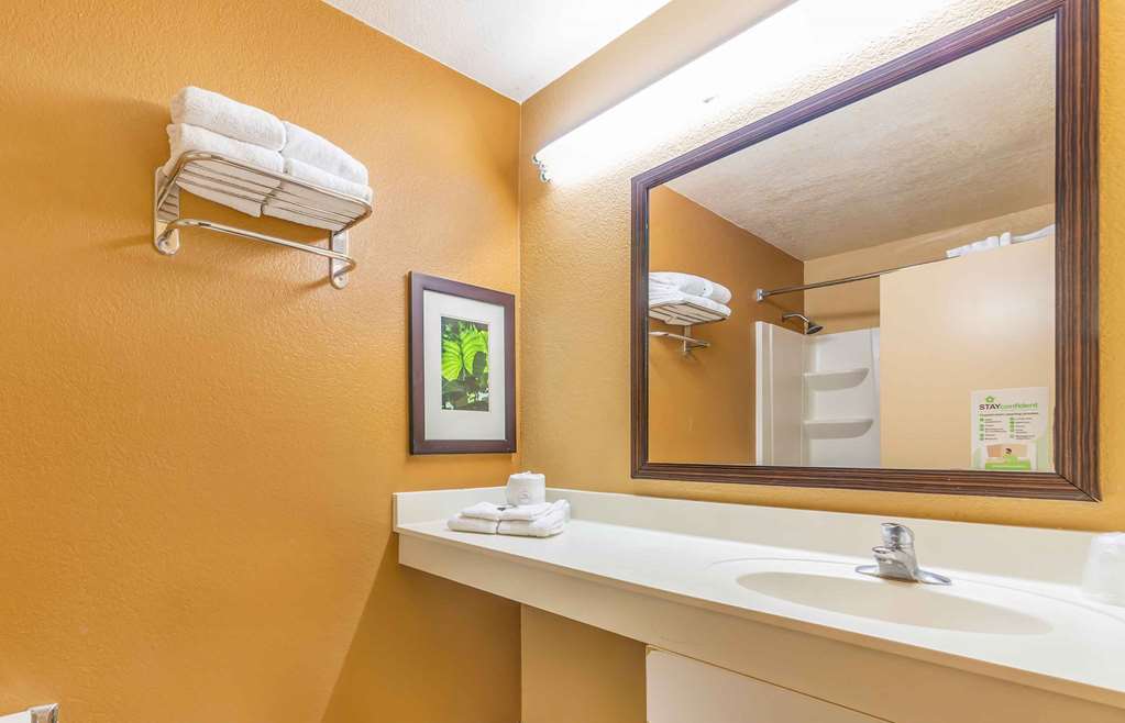 Extended Stay America Suites Fort Lauderdale Tamarac - photo 23