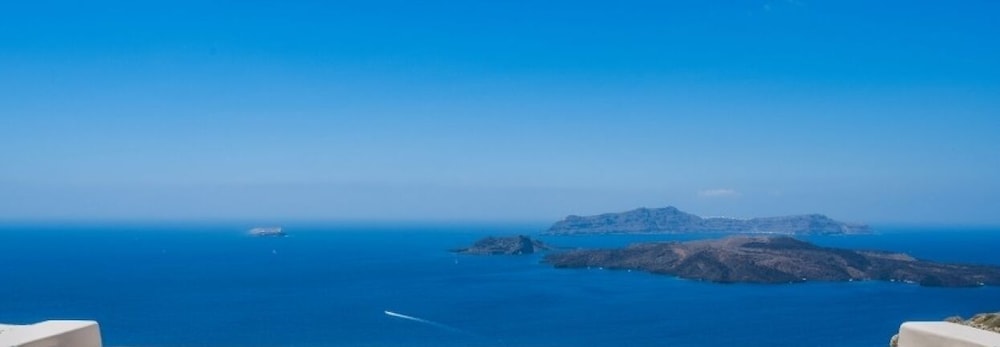 Santo Blue Santorini - last minute hotel in Fira