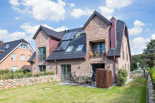 Ferienwohnung Meisennest Wohlfuehloase in Strandnaehe mit Sauna und Kamin in Westerland Sylt — 4-Star Luxury Hotel in Westerland, Germany