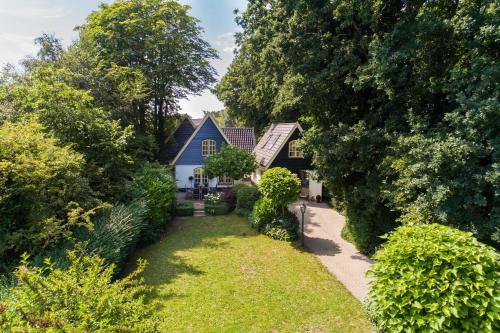 Casa Allegria Zuiderbosch — 4-Star Luxury Hotel in Bergen, Netherlands