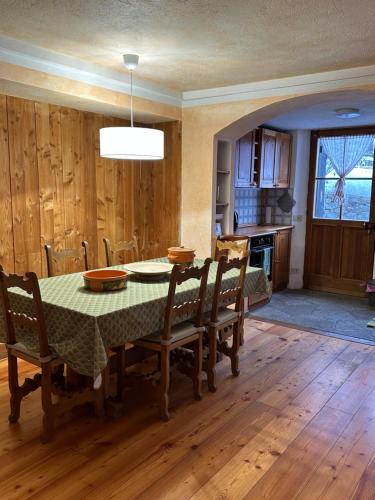 Villa Costa Da Cami — 4-Star Luxury Hotel in Cogne, Italy
