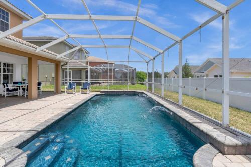 Vista Home near Disney NEW heated hot tub games room — 4-Star Luxury Hotel in Davenport, United States