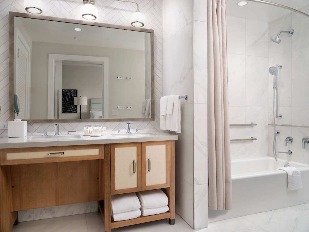 Shore House at The Del LXR Hotels & Resorts - photo 41