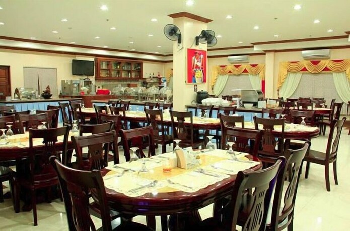 Estrellas De Mendoza Playa Resort in San Juan, Philippines