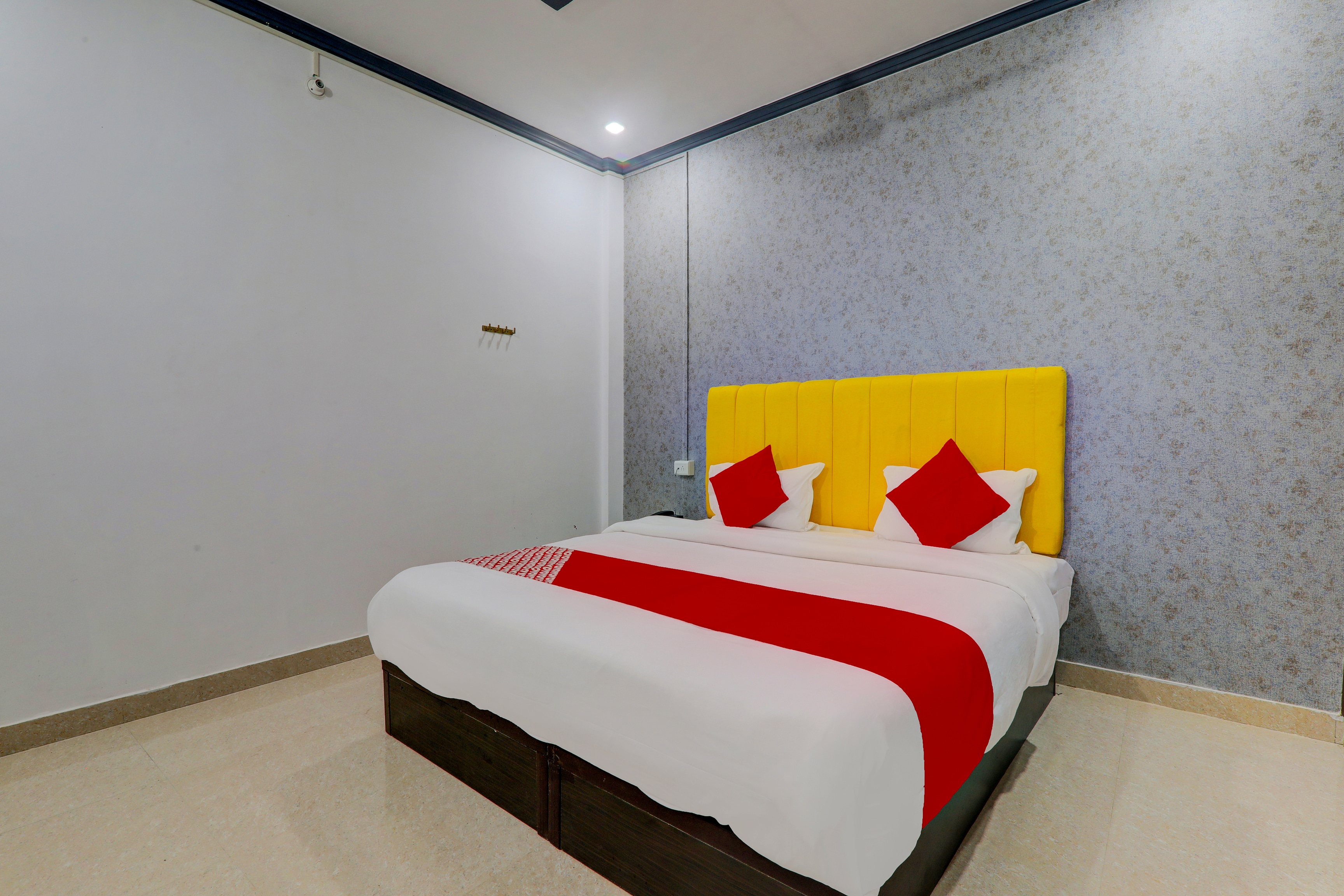 Hotel O Ideal Inn - last minute hotel in Lucknow