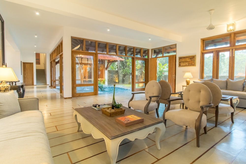 Niketh Villa Kandy — 4-Star Luxury Hotel in Kandy, Sri Lanka